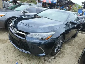 Toyota Camry XSE 4dr Sedan (2.5l 4cyl 6A) 2016 Blue