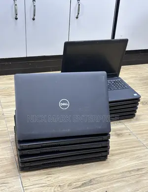 Laptop Dell Latitude 3580 8GB Intel Core I3 HDD 500GB