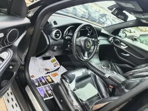 Mercedes-Benz GLC-Class 2017 Black