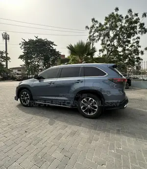 Highlander Suv for Rent/Hire
