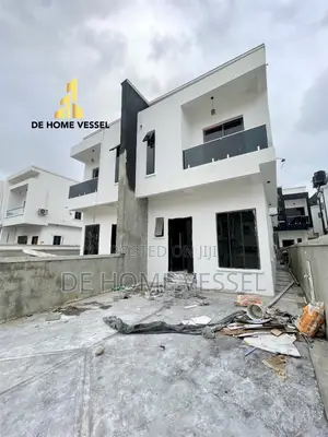 4bdrm Duplex in Lekki for sale