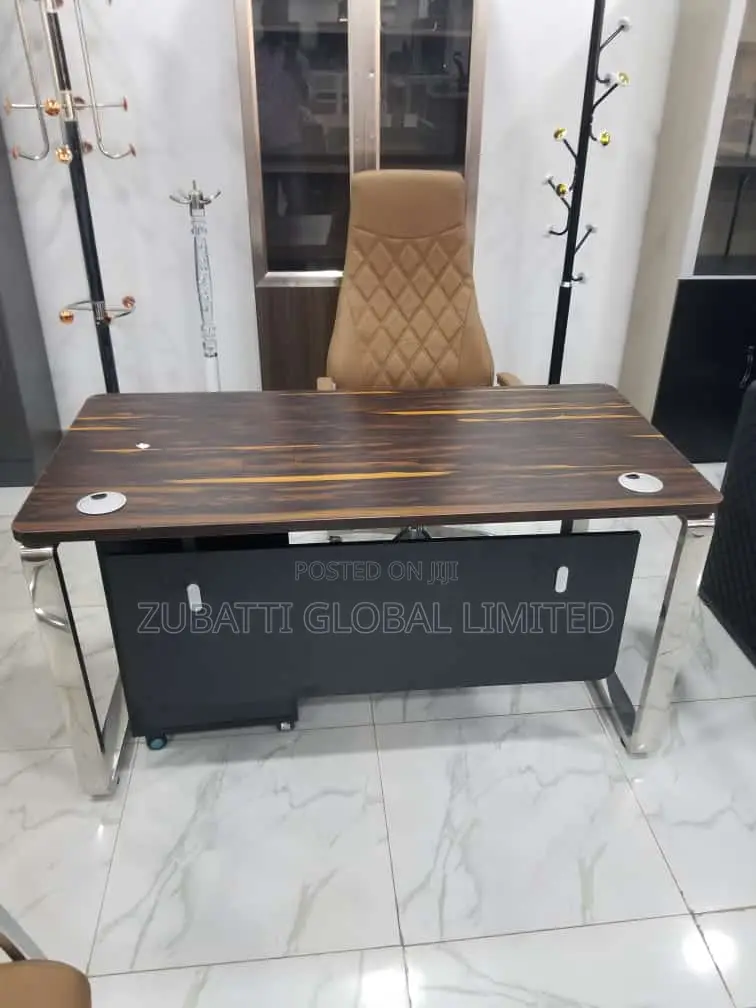 Executive Foreign Office Table and Chair