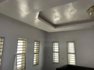 3bdrm Duplex in Ikate Lekki for rent