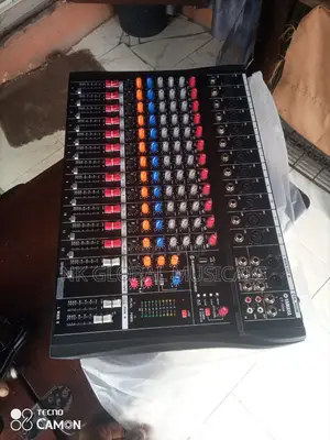 Ct Yamaya 12 Channel Mixer