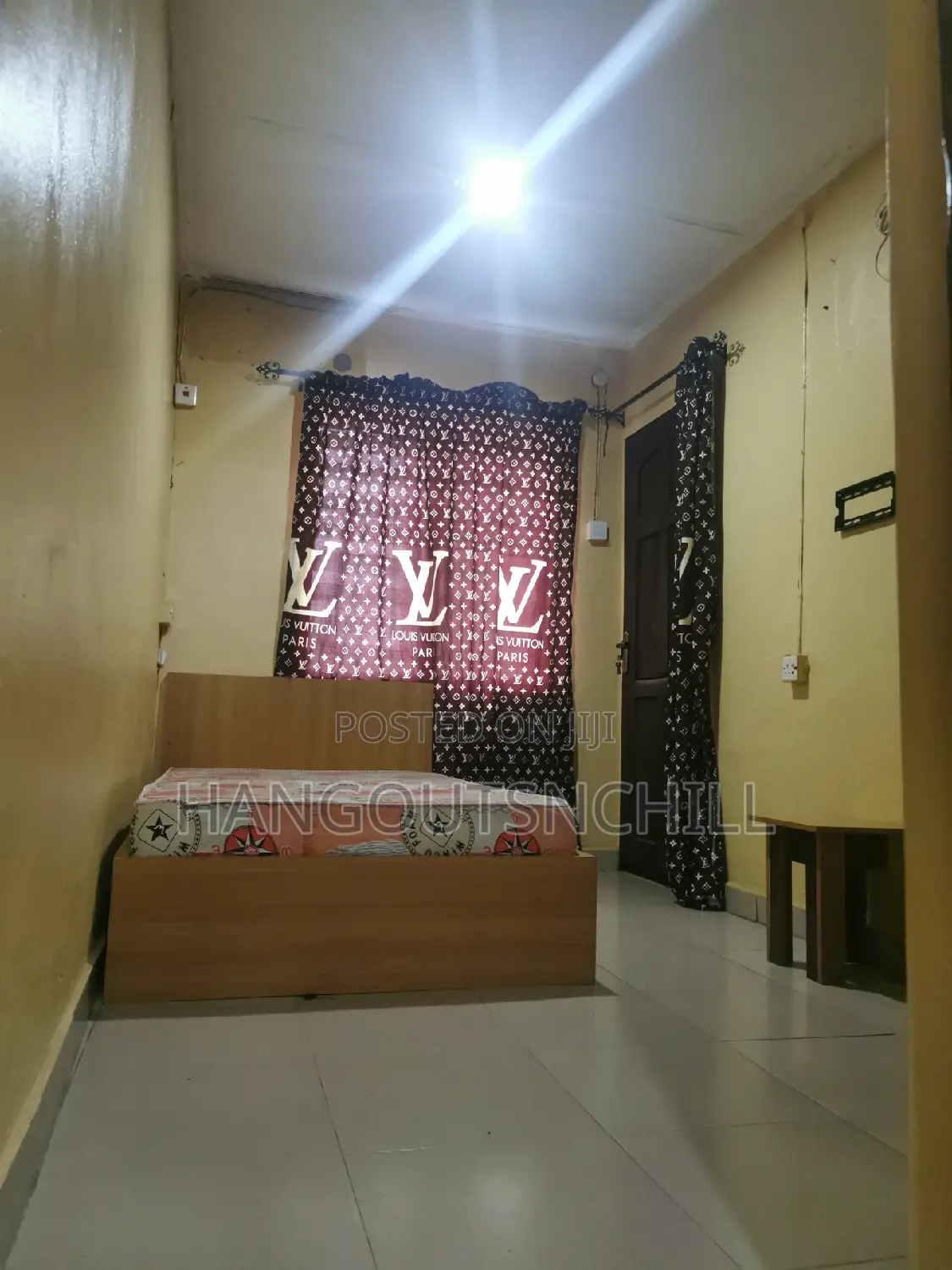 A Room Self Contained