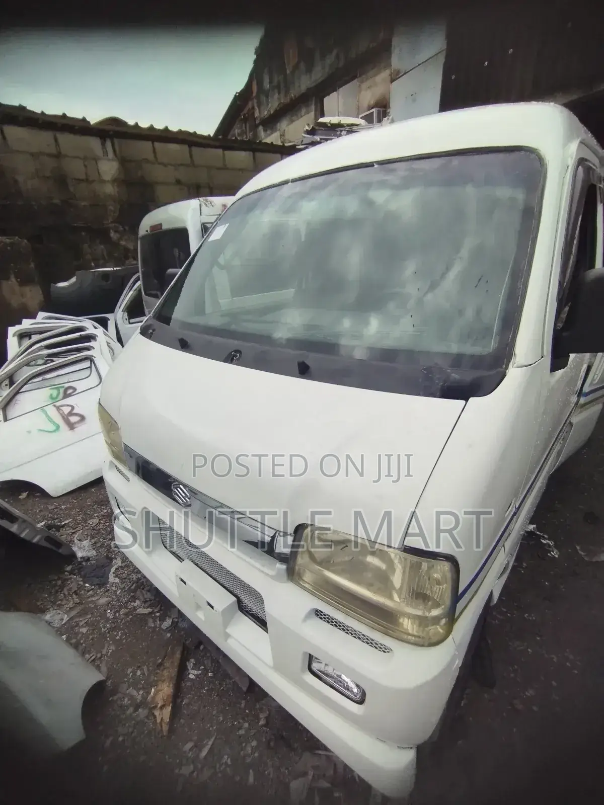 Suzuki Every 2005 White