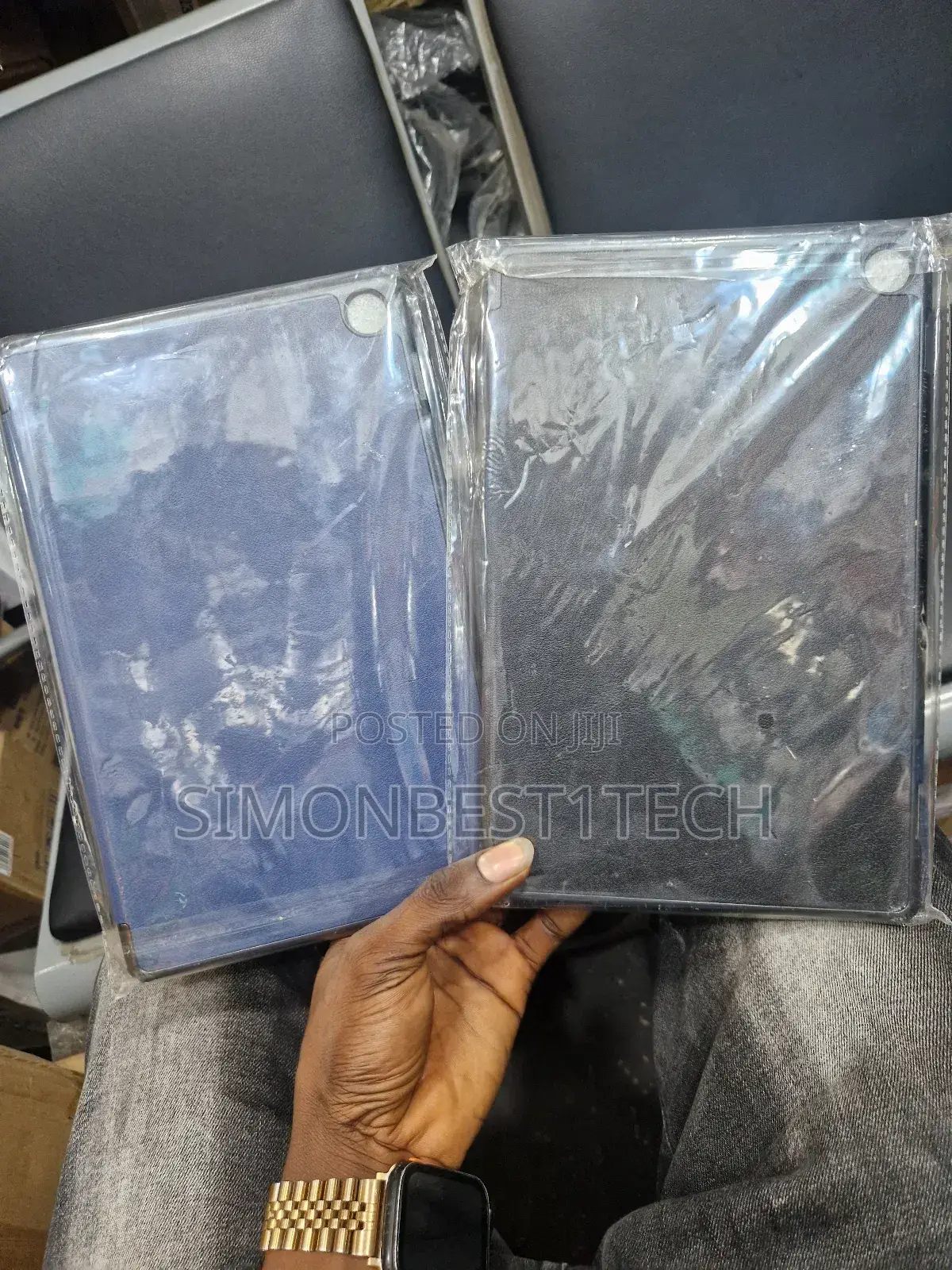 Fire Max 11 Pouch