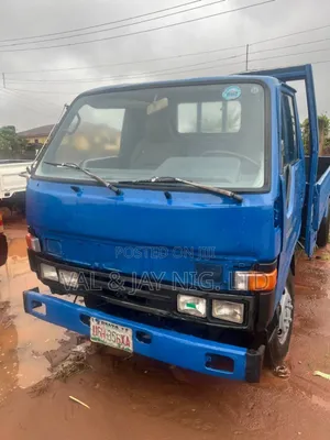 Toyota Dyna 200 (6 TYRES - Company Use) - Nigerian Use