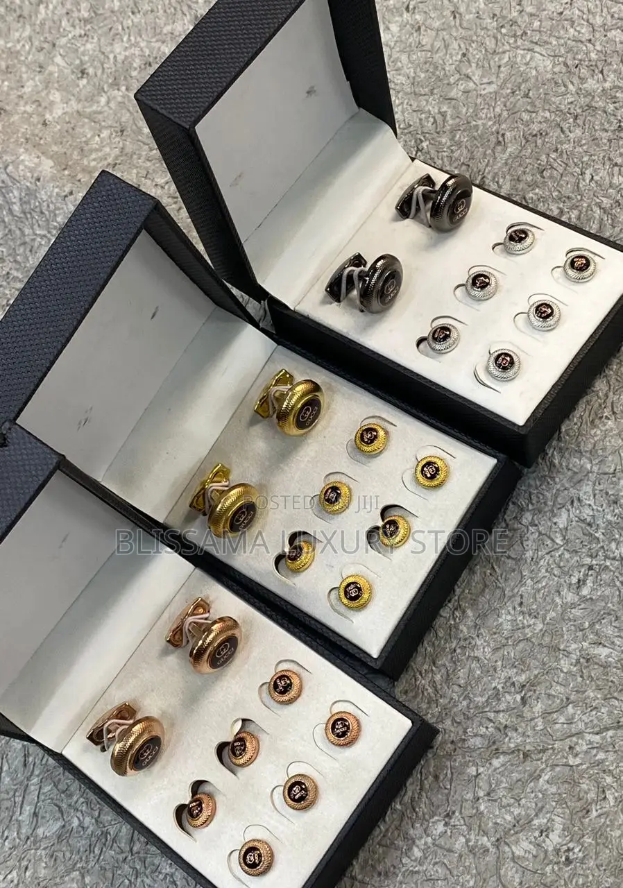 Quality Designer Cufflinks Set