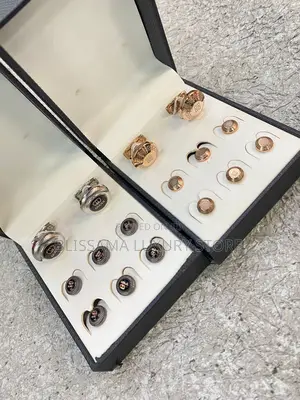 Quality Designer Cufflinks Set