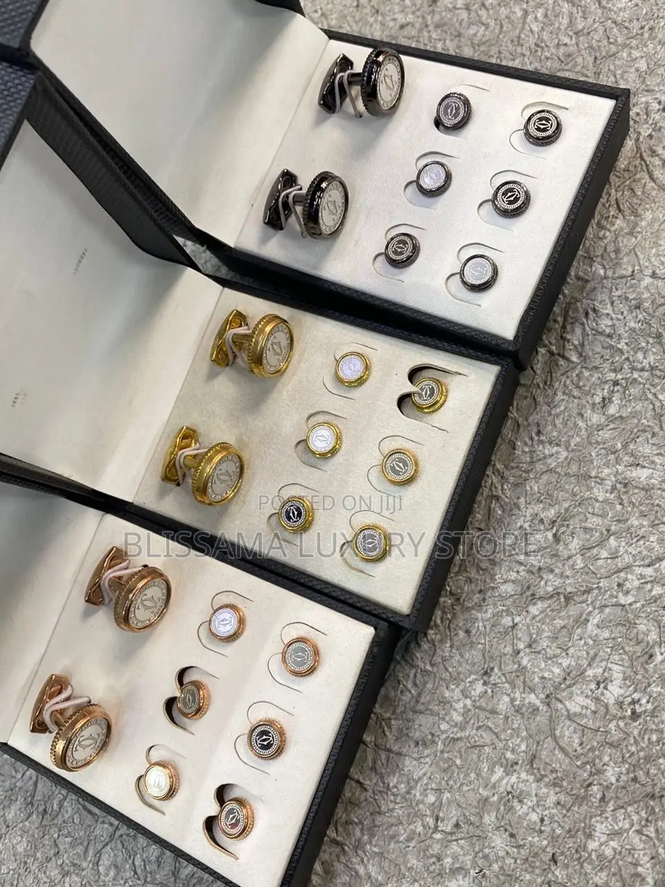 Quality Designer Cufflinks Set