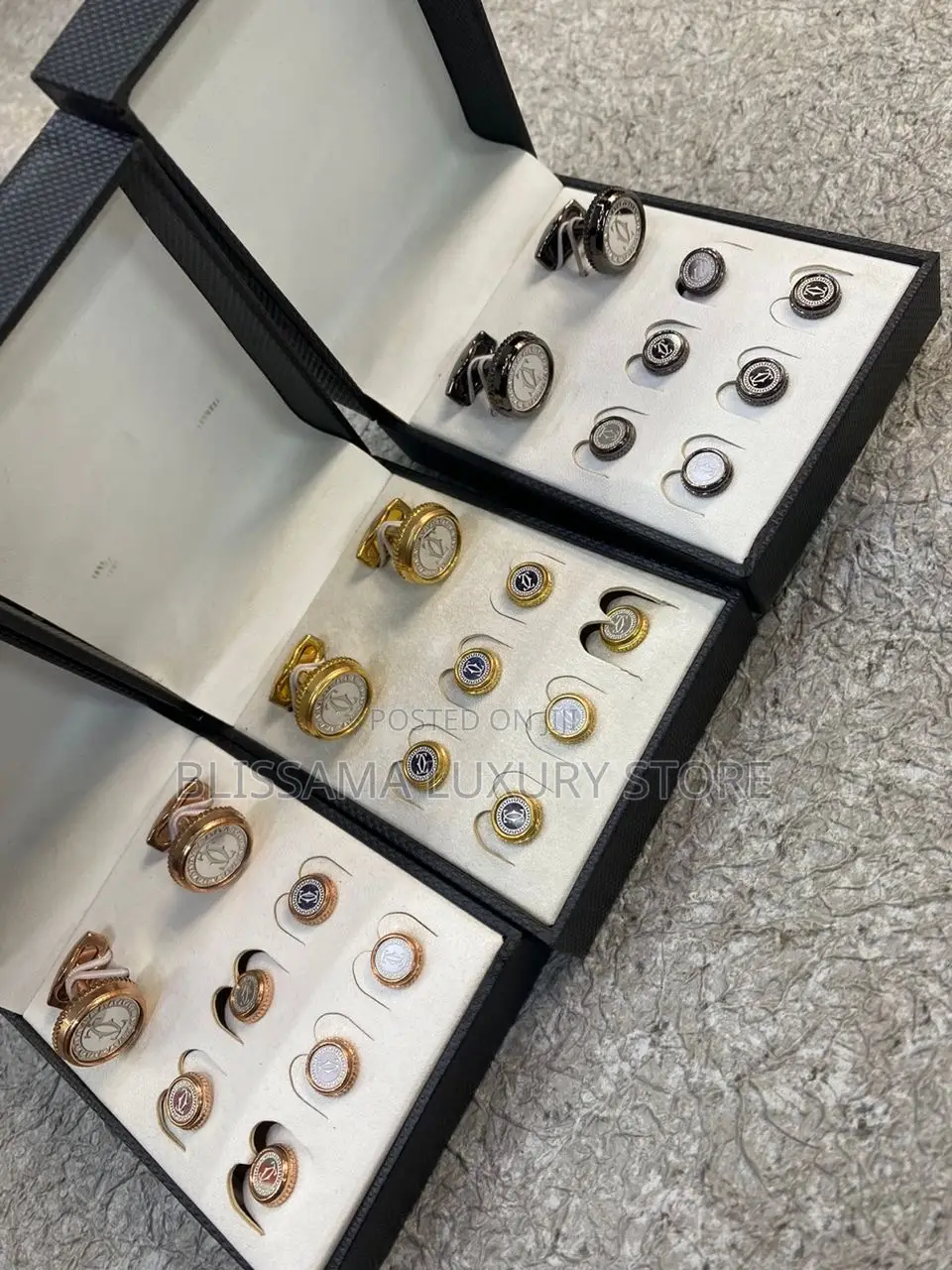 Quality Designer Cufflinks Set