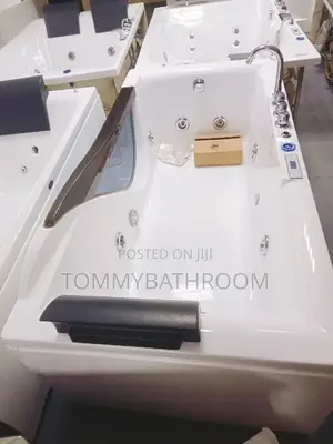 White Single Jacuzzis
