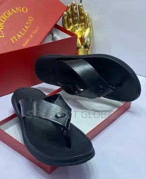 To Class Luxury Slippers