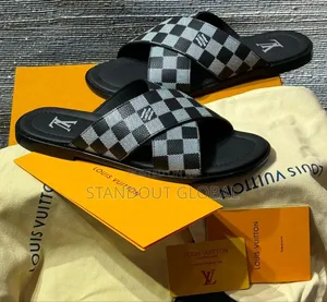 Top Class Luxury Louise Vuitton Slippers