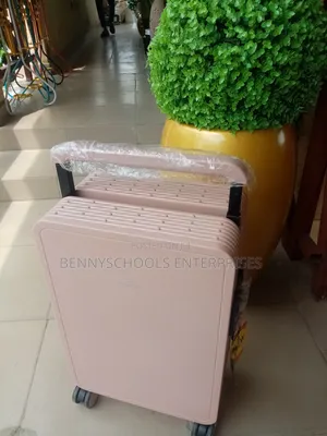 Small Leaves King Executive Celebrity Travelling Luggage Box