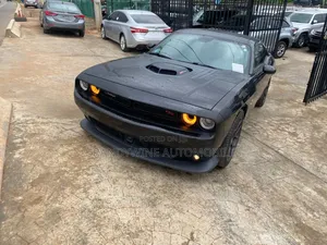 Dodge Challenger R/T Scat Pack 2016 Black