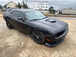 Dodge Challenger R/T Scat Pack 2016 Black