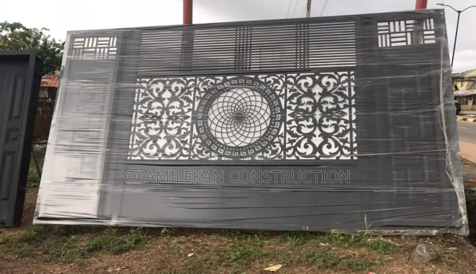 Double Pedestrian Door Rolling/Sliding Gate