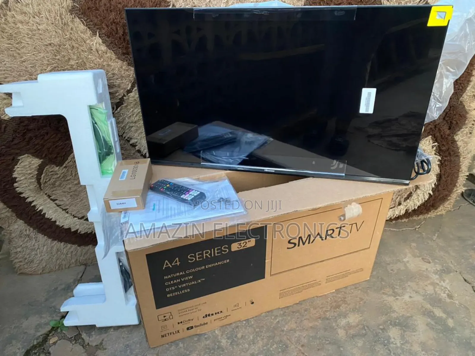 Hisense 32 Inches Smart Frameless