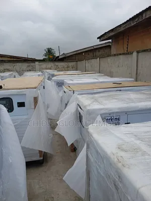 30kva and 20kva Perkins Soundproof Diesel Generator 100%