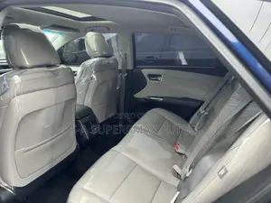 Toyota Avalon Limited 4dr Sedan (3.5L 6cyl 6A) 2014 Blue