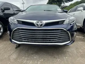 Toyota Avalon Limited 4dr Sedan (3.5L 6cyl 6A) 2014 Blue