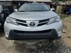Toyota RAV4 2015 Silver