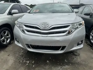 Toyota Venza V6 AWD 2010 Silver
