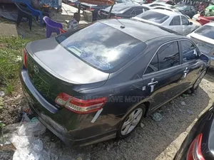 Toyota Camry 2011 Gray