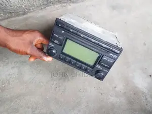 Photo - Stereo for Hyundai Tucson 2009