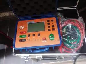10 KV Mega Insulation Tester (ES3035E)