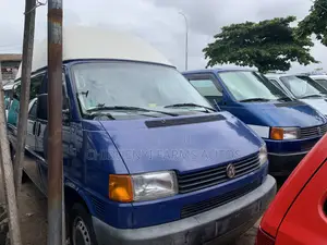 Volkswagen Transporter 2005 Blue