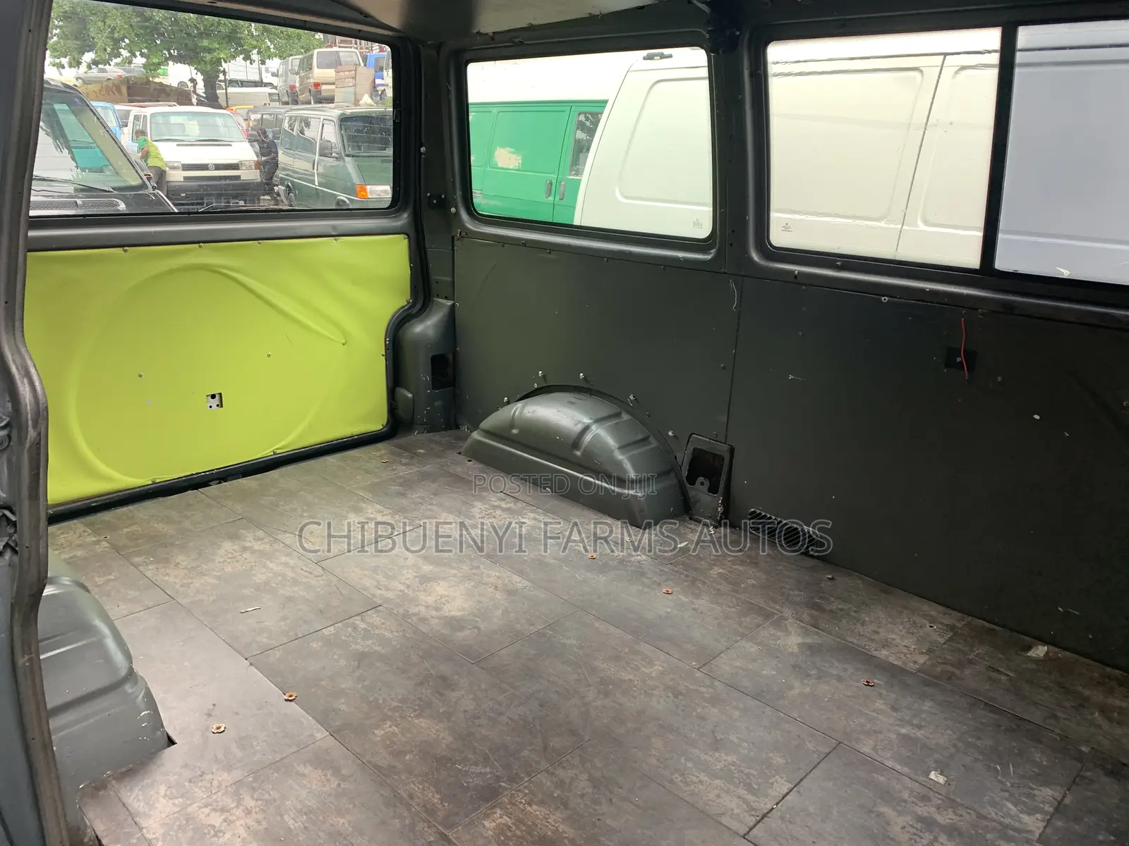 Volkswagen Transporter 2005 Grey