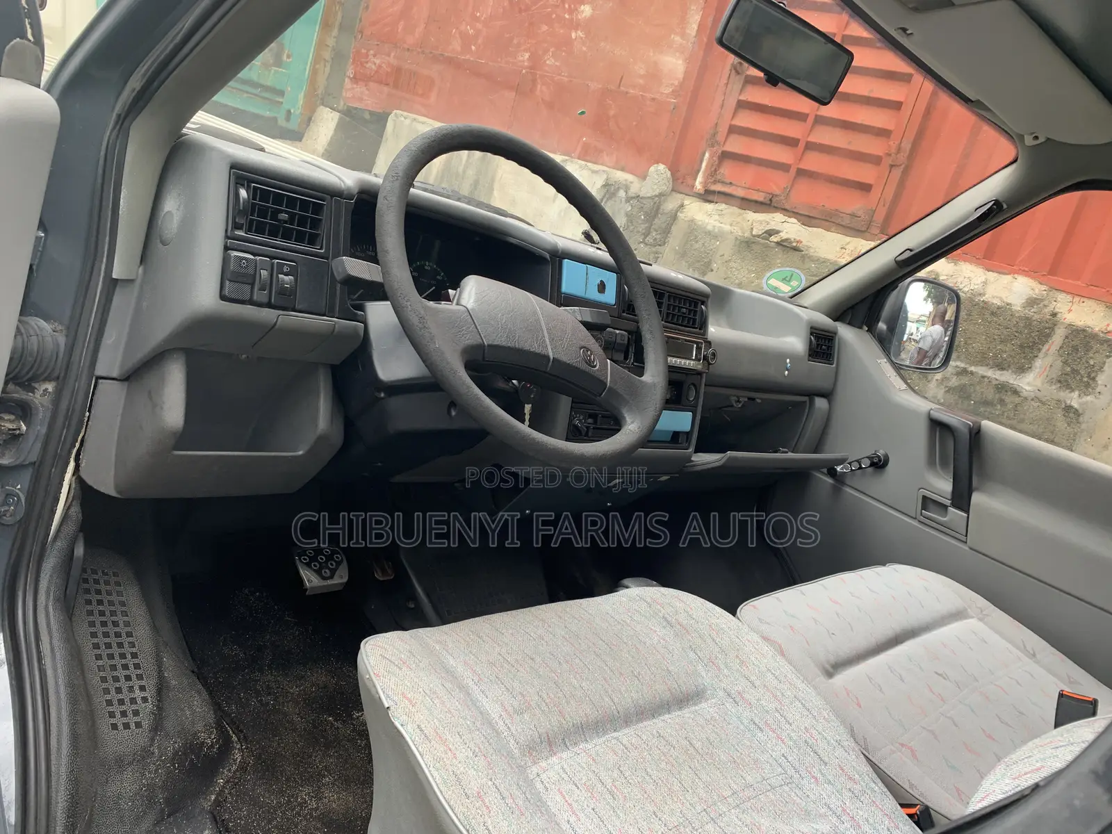 Volkswagen Transporter 2005 Grey