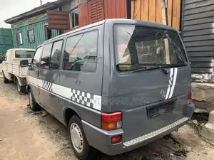 Volkswagen Transporter 2005 Grey