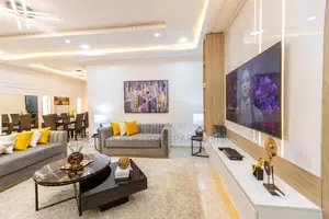 Newest Four Beds at Oniru Vi