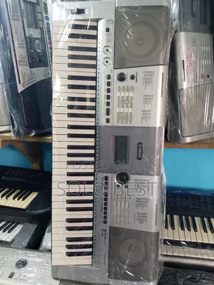 Yamaha Keyboard PSR 413