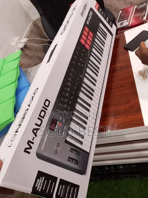 Oxygen61m-Audio Keyboard