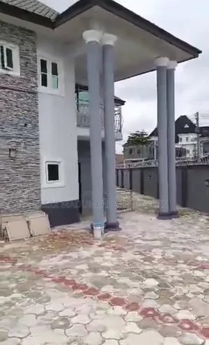 6bdrm Duplex in Inside An Estate ,, Trans Amadi for sale