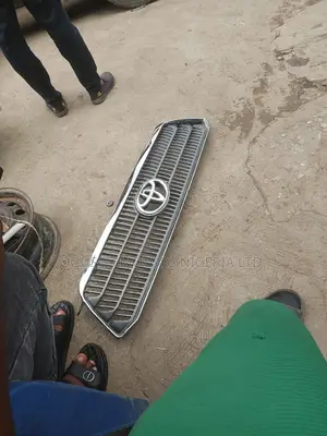 Front Grille Highlander 2008 Model