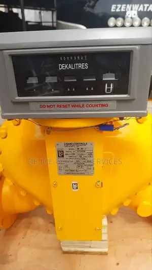 FUEL FLOW METER Liquid Control Meter Flanged Type