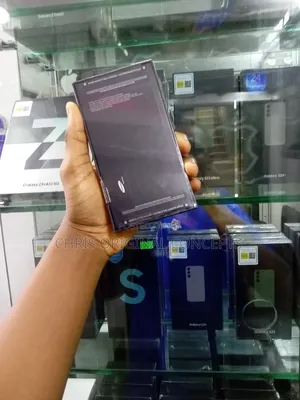 New Samsung Galaxy S24 256 GB Silver