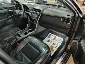 Toyota Camry 2016 Gray