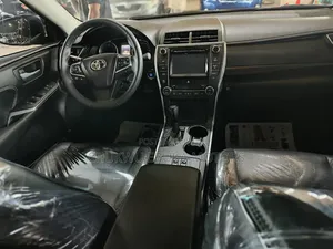 Toyota Camry 2016 Gray
