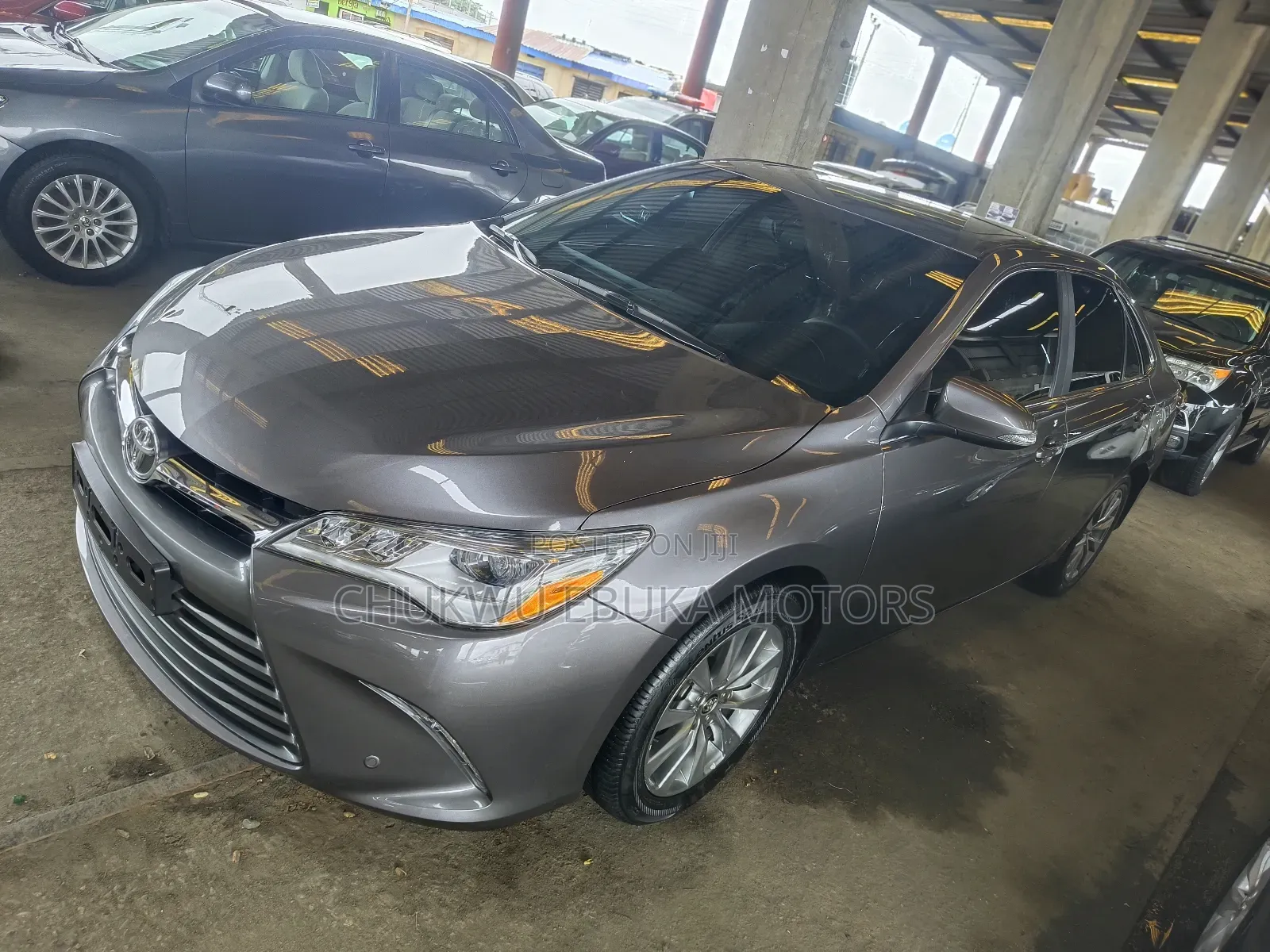 Toyota Camry 2016 Gray
