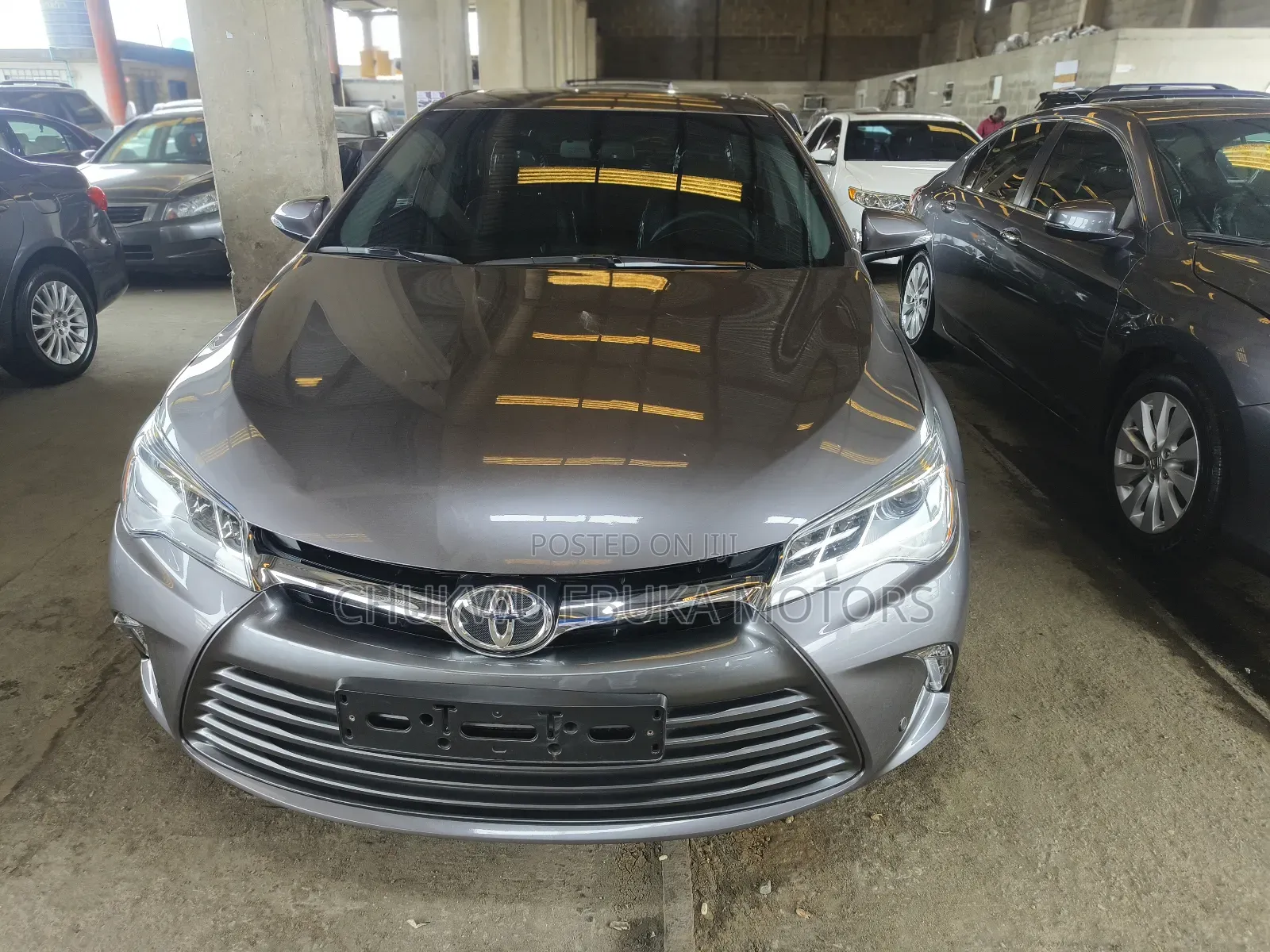 Toyota Camry 2016 Gray