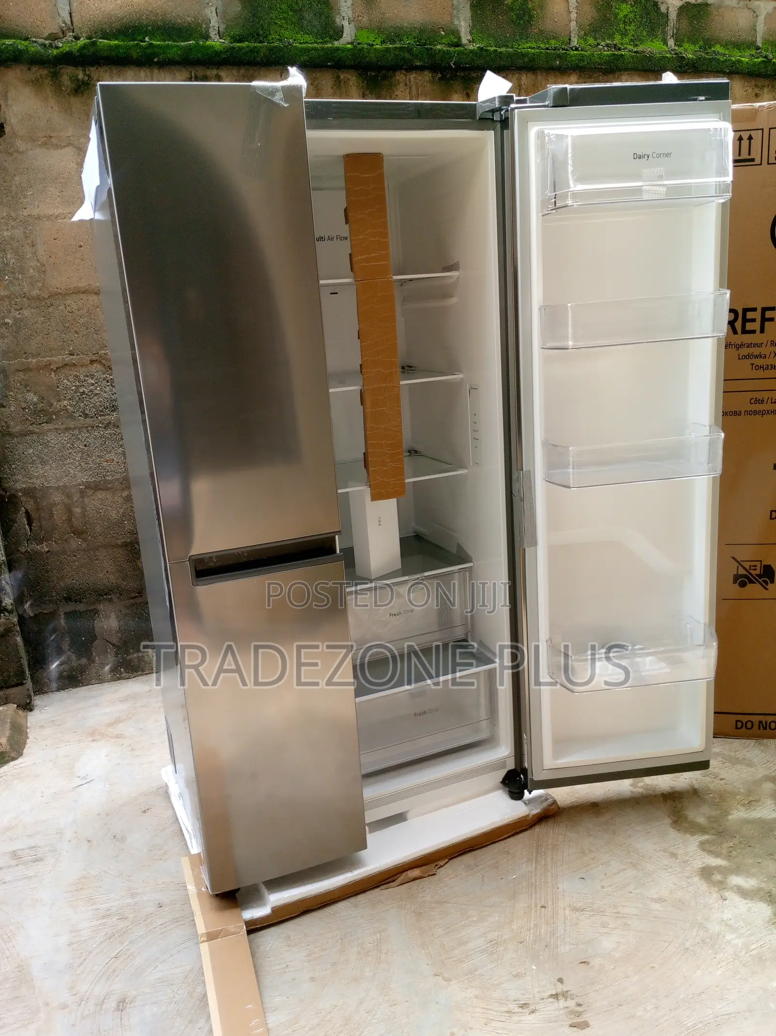 Best Quality 649ltrs LG Side-by-Side Refrigerator