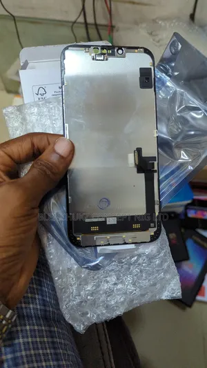 iPhone 13pro, Oled