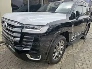 New Toyota Land Cruiser 2024 Black